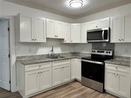 $1,625 | Edgewood, Fort Lauderdale, FL 33315