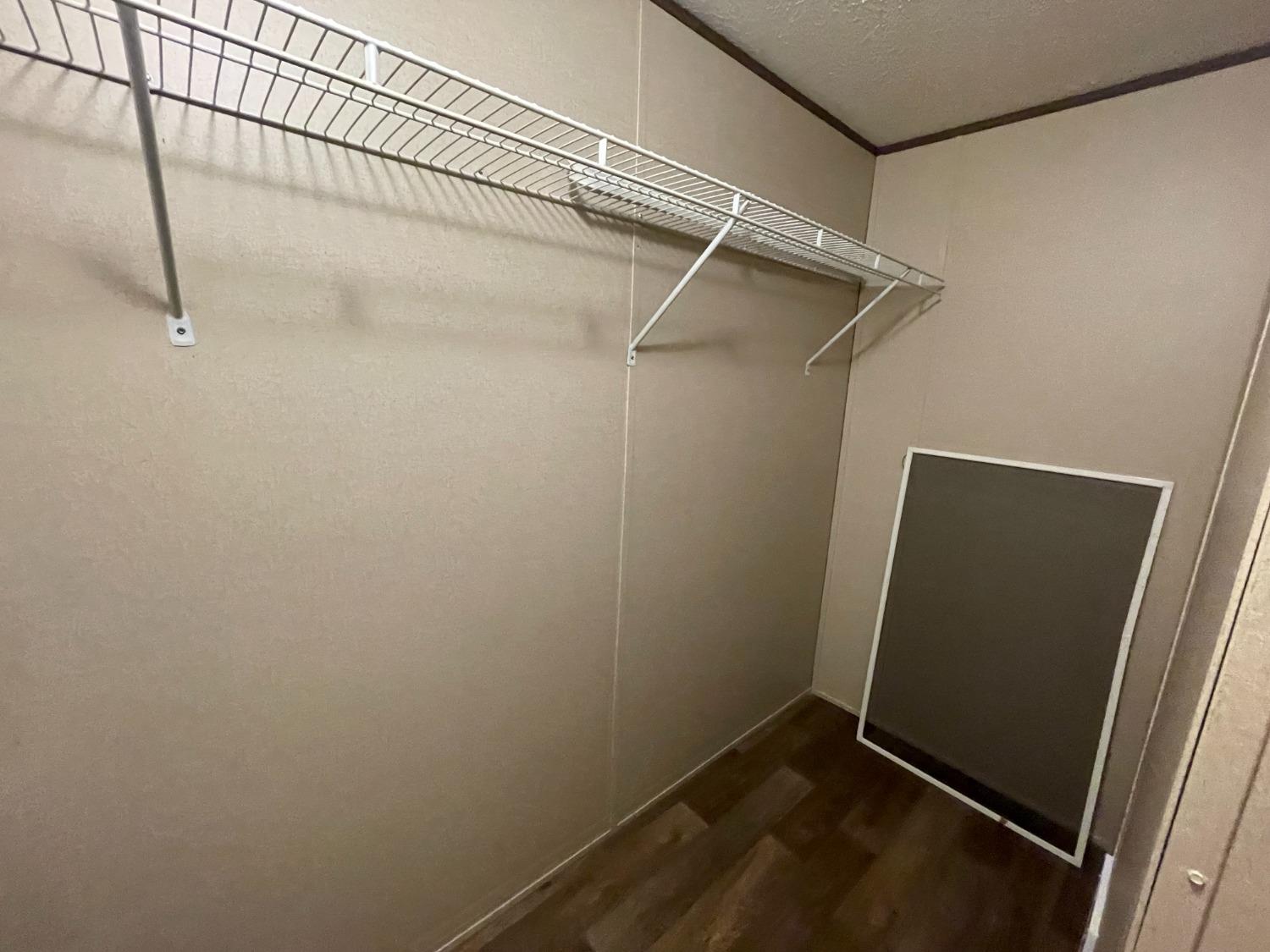 9953 Turtle Creek Road Florence, IN 47020 - Photo 12 of 20 Master closet, in MBA