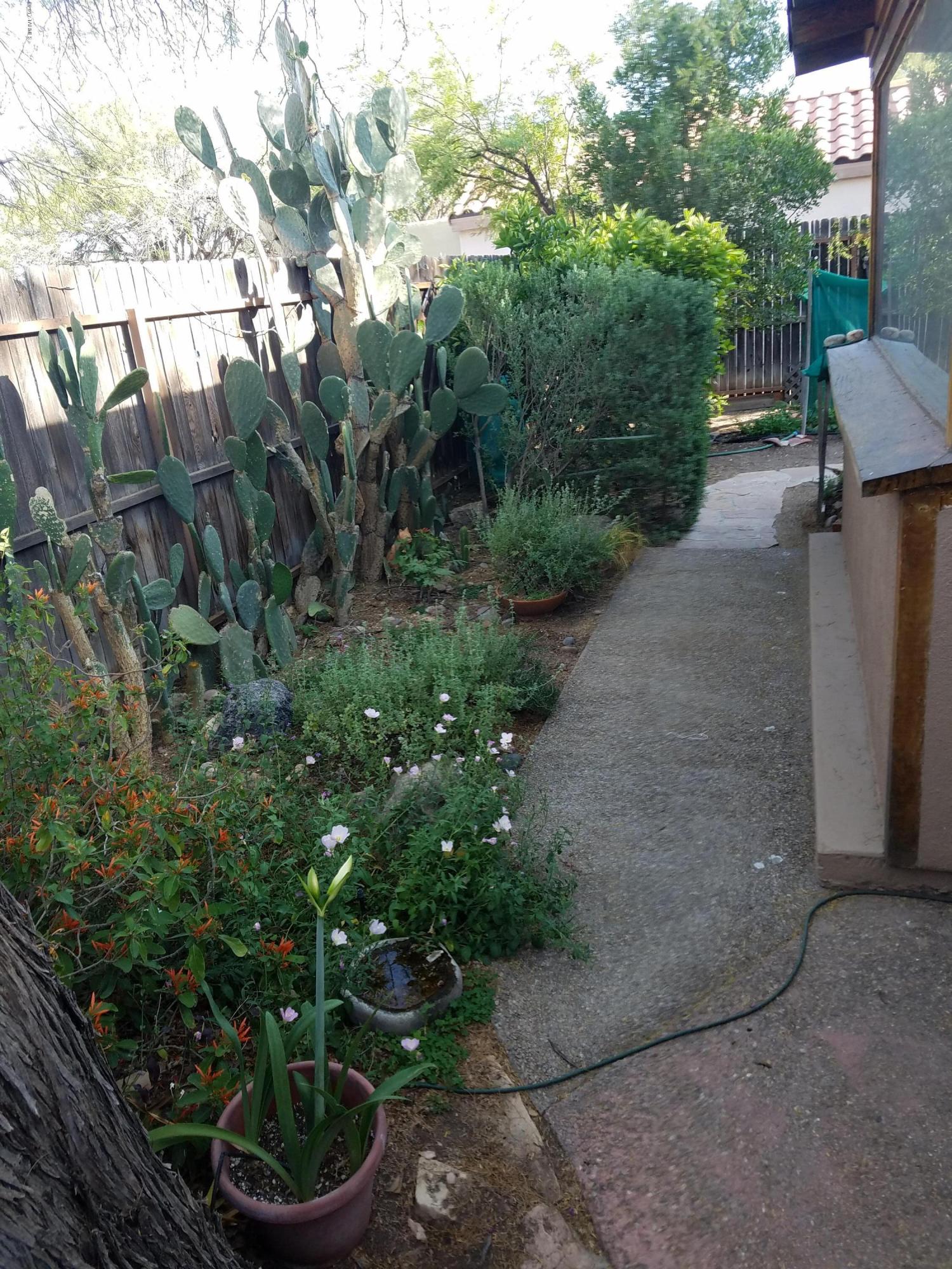 3504 East Presidio Road Tucson, AZ 85716 - Photo 4 of 11