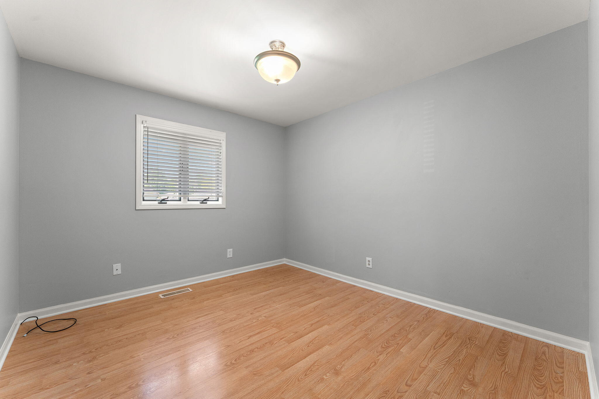 6880 West 84th Place Crown Point, IN 46307 - Photo 12 of 32 2048x1365