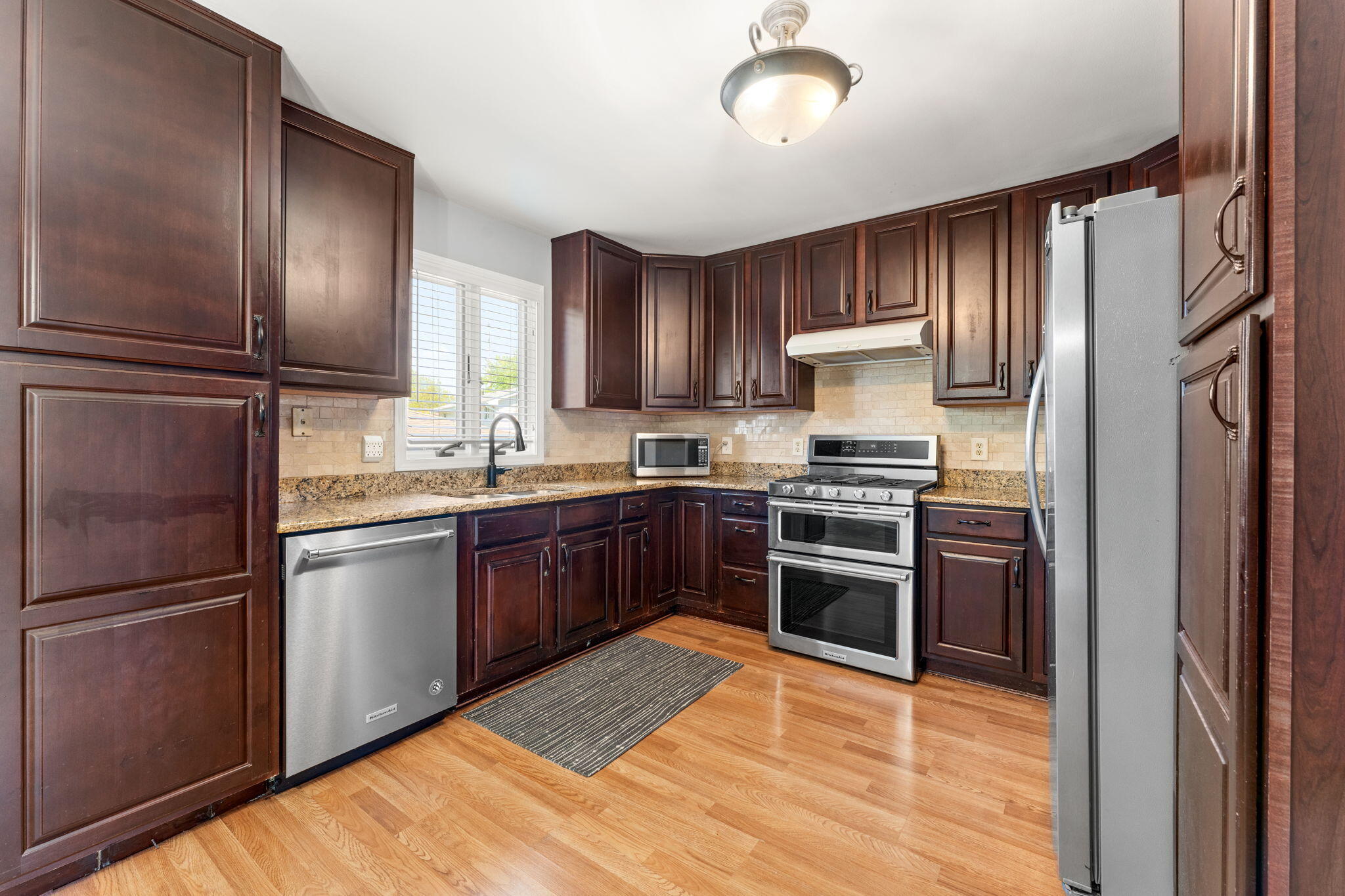 6880 West 84th Place Crown Point, IN 46307 - Photo 10 of 32 2048x1365