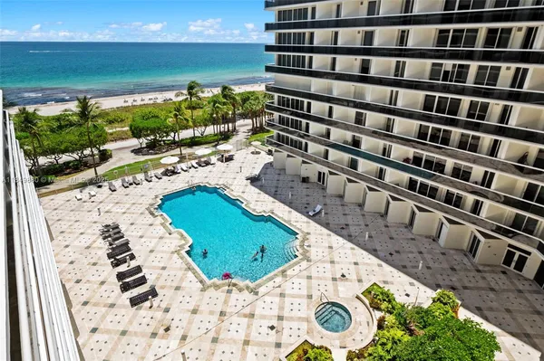 $1,799,000 | 9595 Collins Avenue, Unit N7D, Surfside, FL 33154