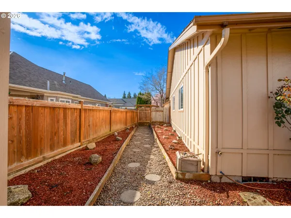 $575,000 | 1265 Napa Creek Drive, Eugene, OR 97404