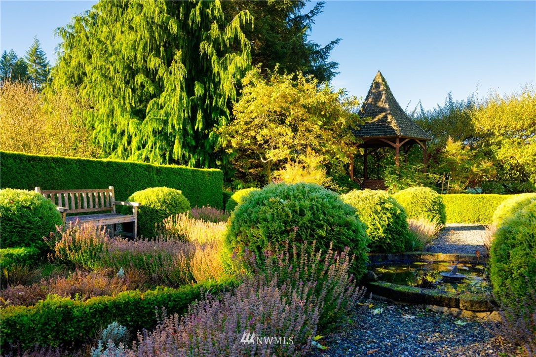 509 Haddon Road Anacortes, WA 98221 - Photo 6 of 24 Gallery Image 6