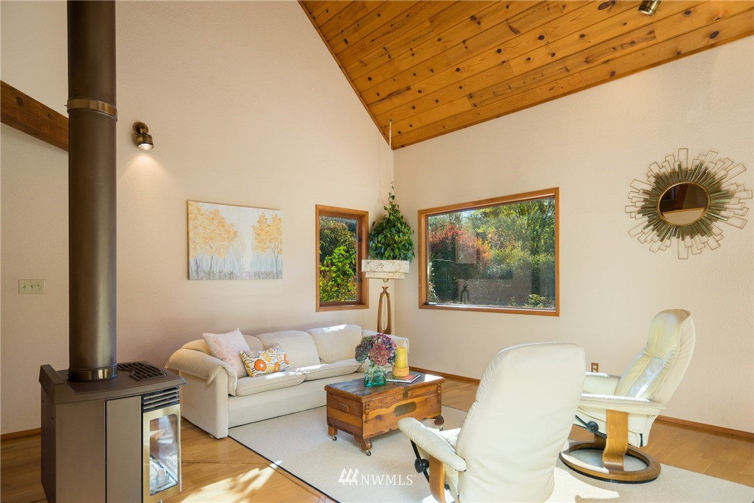 509 Haddon Road Anacortes, WA 98221 - Photo 9 of 24 Gallery Image 9
