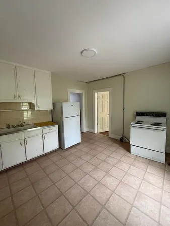 $480,000 | 50 School Street, Claremont, NH 03743