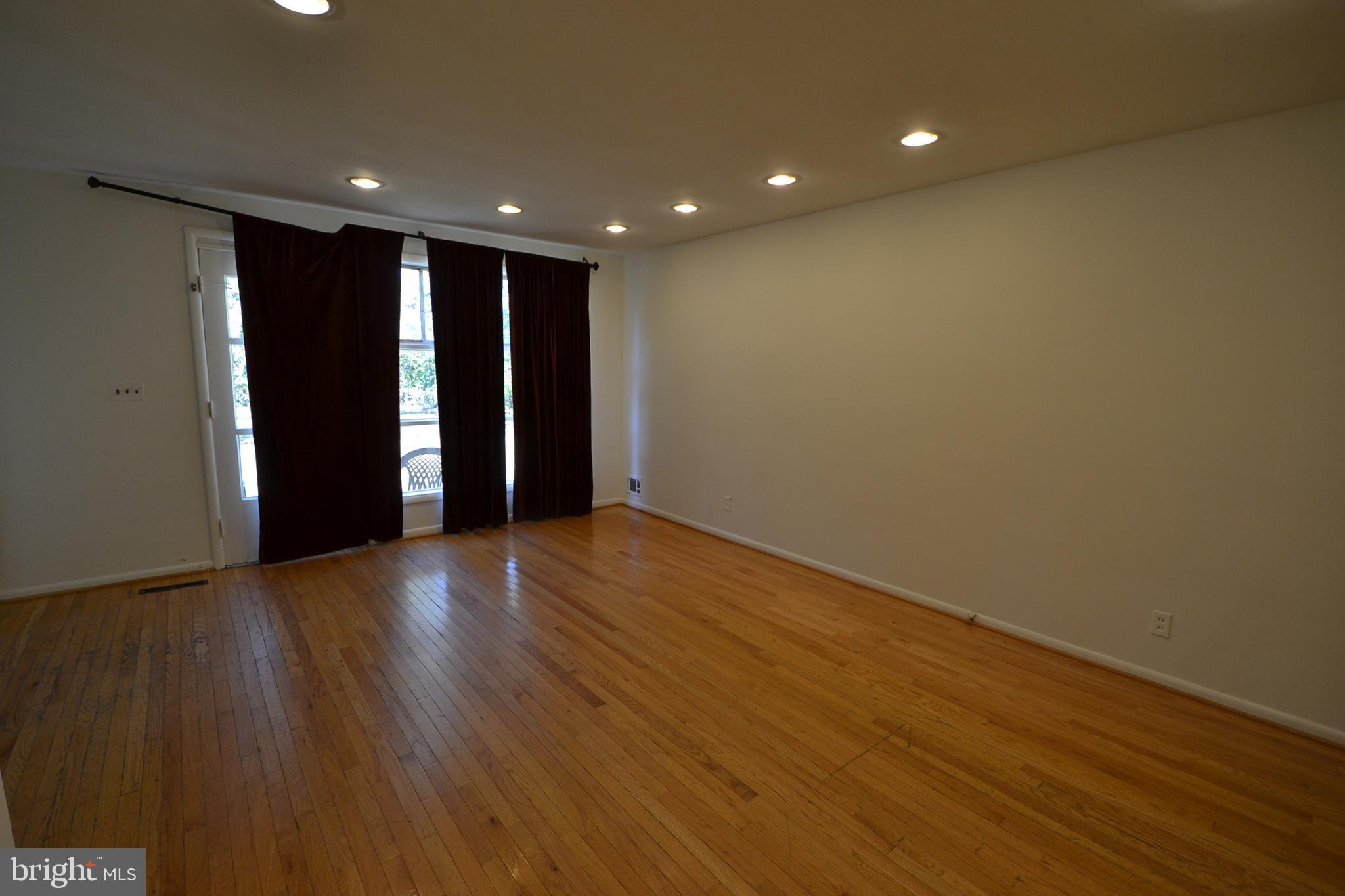 3208 Taney Road Baltimore, MD 21215 - Photo 5 of 43 Gallery Image 5