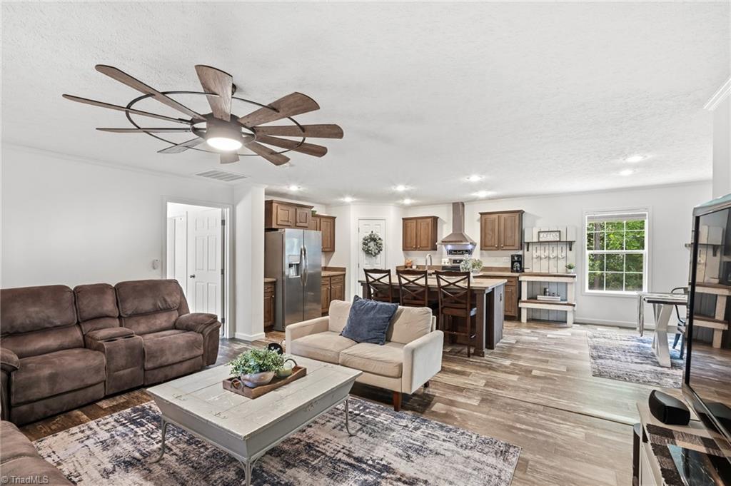 300 South Union Grove Road Lexington, NC 27295 - Photo 3 of 45