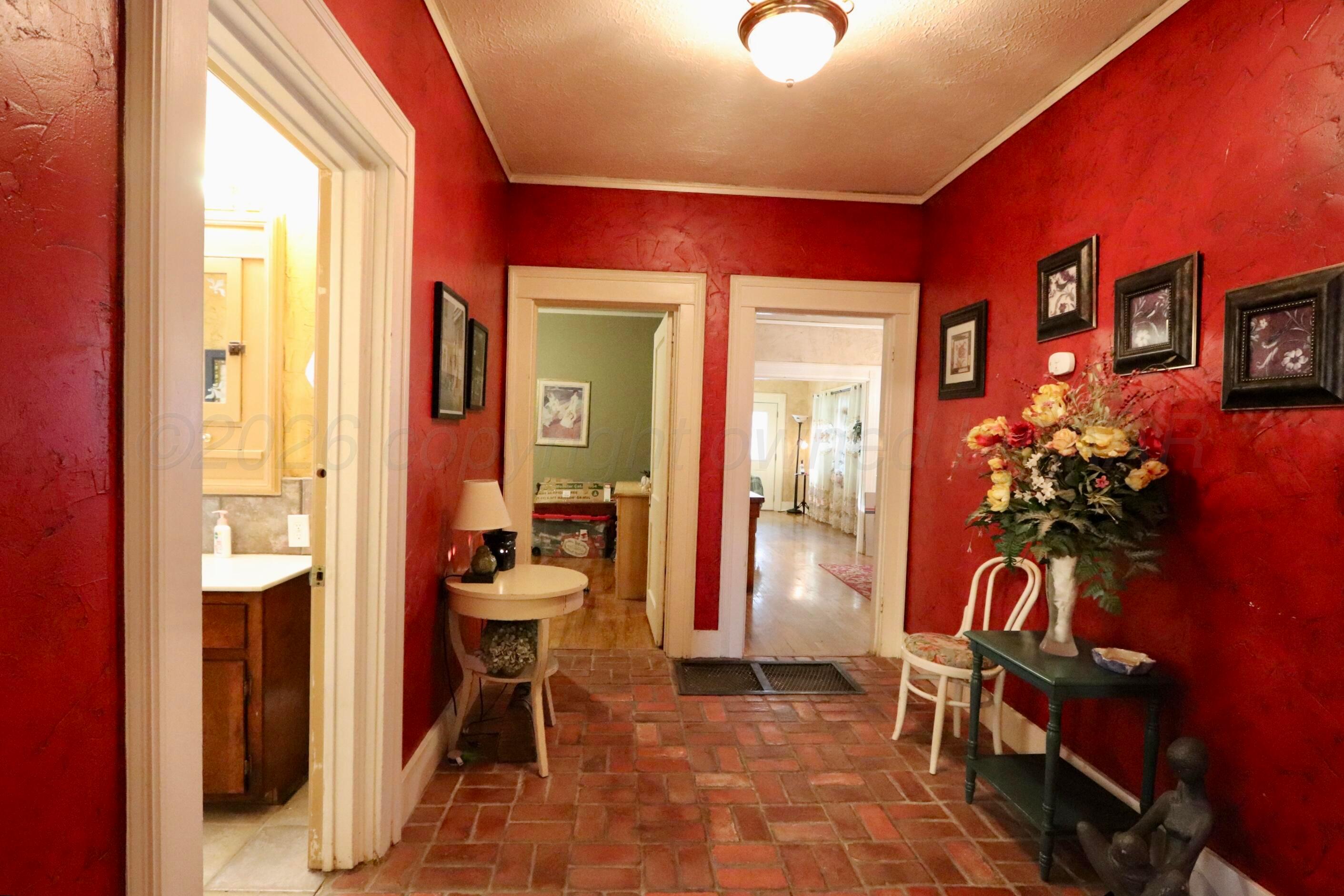 2103 South Polk Street Amarillo, TX 79109 - Photo 13 of 40 IMG_3830