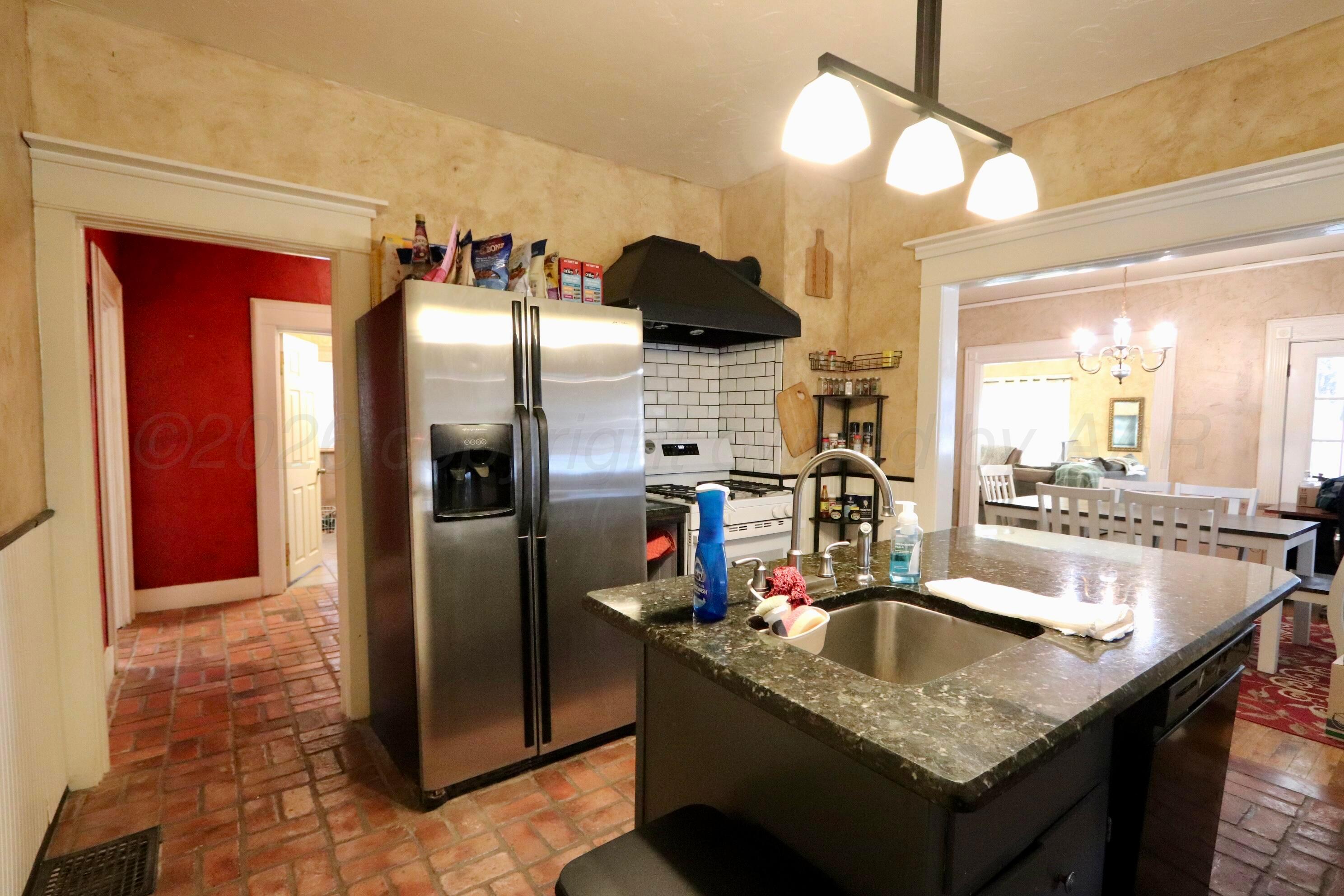 2103 South Polk Street Amarillo, TX 79109 - Photo 14 of 40 IMG_3808