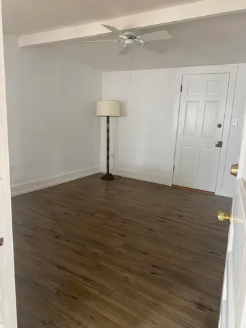 $1,575 | 318 South J Street, Unit BACK OF HOUSE, Lake Worth Beach, FL 33460