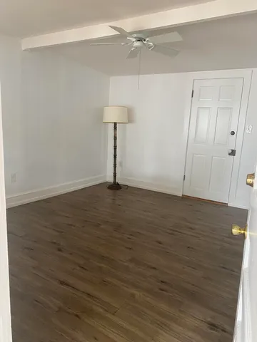 $1,575 | 318 South J Street, Unit BACK OF HOUSE, Lake Worth Beach, FL 33460