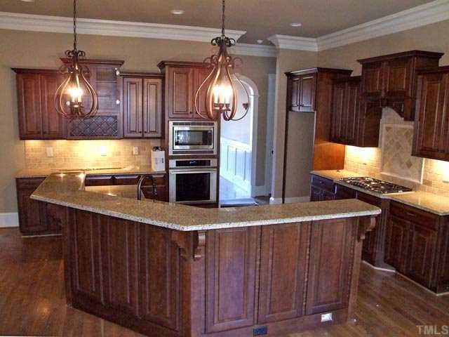 3704 Tree Side Court Raleigh, NC 27607 - Photo 4 of 12 Gallery Image 4