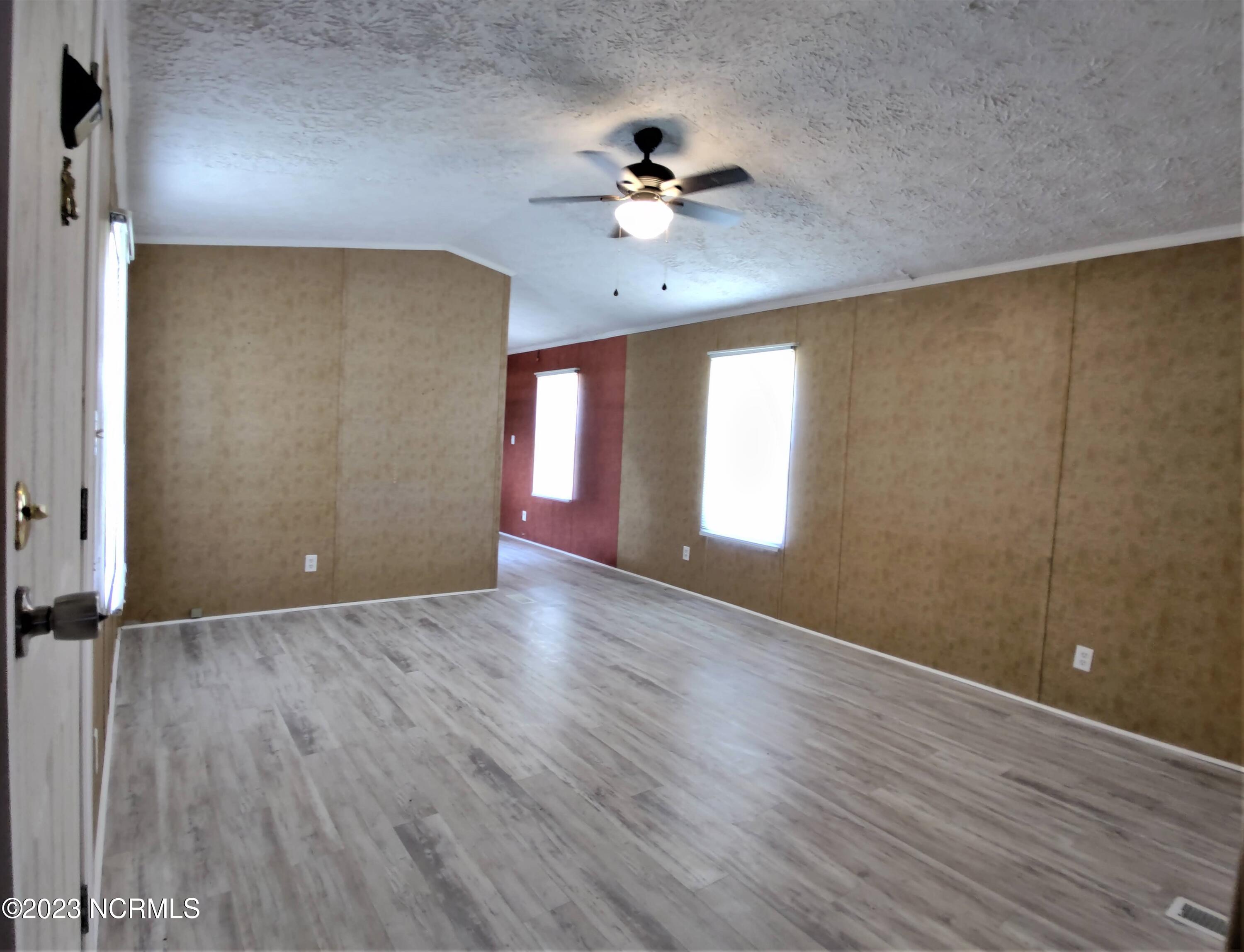 9 Windsor Drive Hubert, NC 28539 - Photo 4 of 30 4