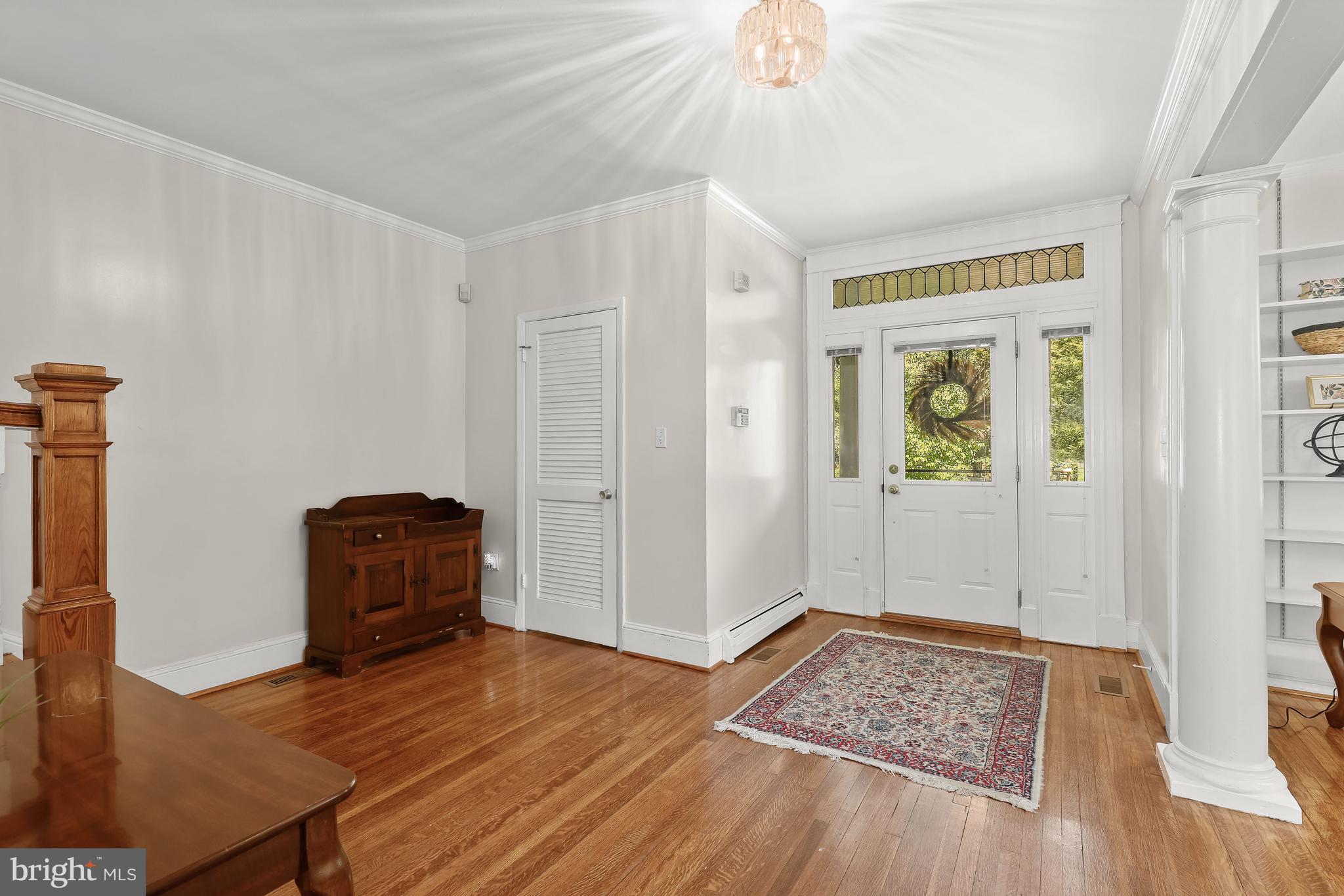 2107 Carterdale Road Baltimore, MD 21209 - Photo 5 of 49 Foyer