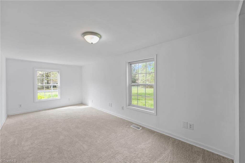 4919 Mt Willing Road Mebane, NC 27302 - Photo 16 of 37