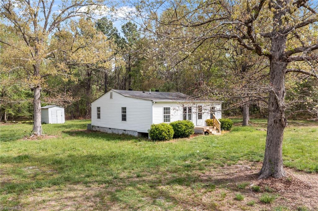 4919 Mt Willing Road Mebane, NC 27302 - Photo 2 of 37