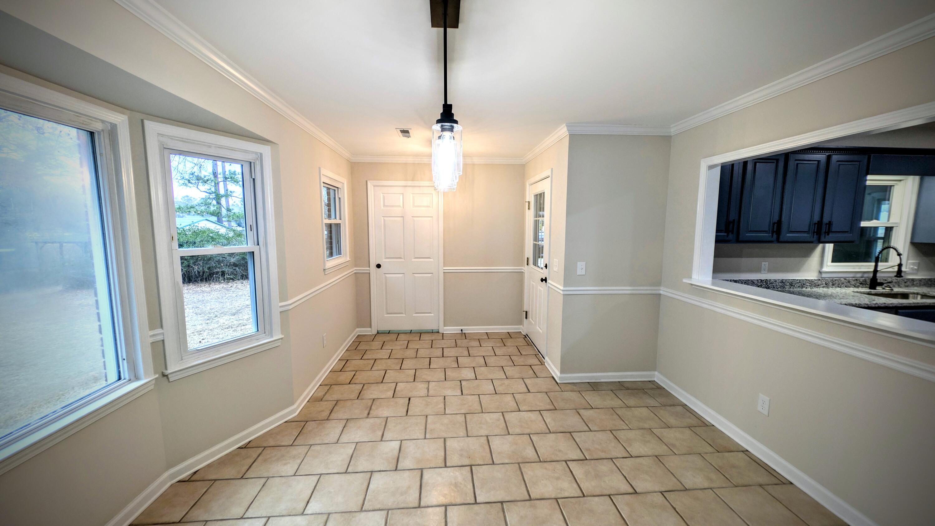 1210 Kolb Road Sumter, SC 29154 - Photo 10 of 44