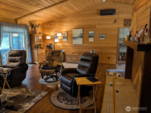 $780,000 | 18212 138th Avenue Southeast, Yelm, WA 98597