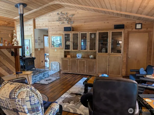 $780,000 | 18212 138th Avenue Southeast, Yelm, WA 98597