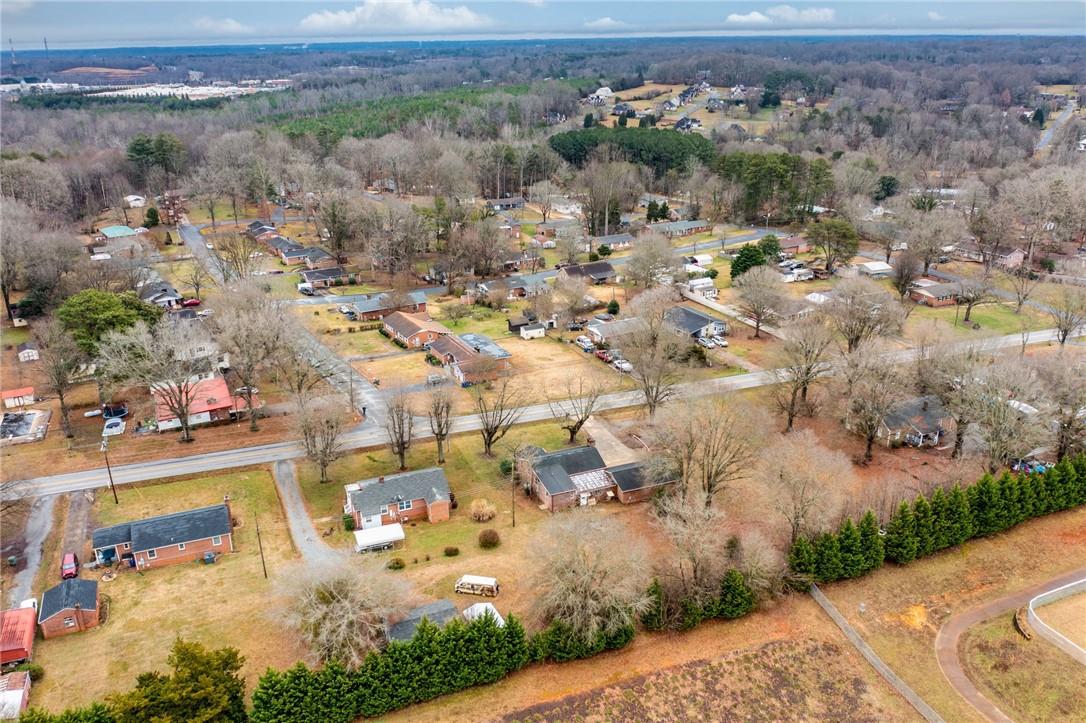 1417 County Home Road, Unit 3 & 4 Conover, NC 28613 - Photo 34 of 44 Gallery Image 34