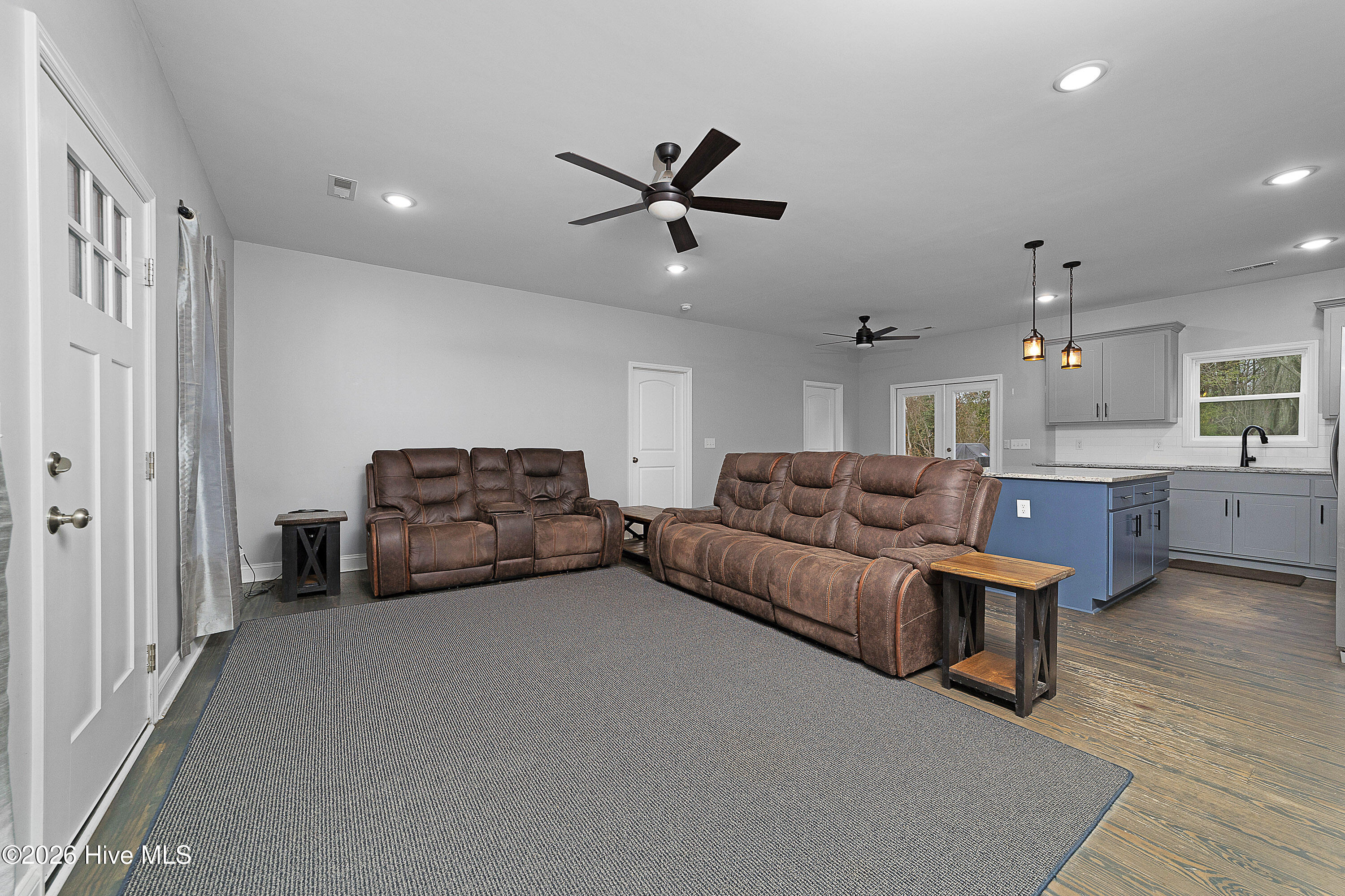 4540 Sharp Point Road Fountain, NC 27829 - Photo 2 of 24 Living Room