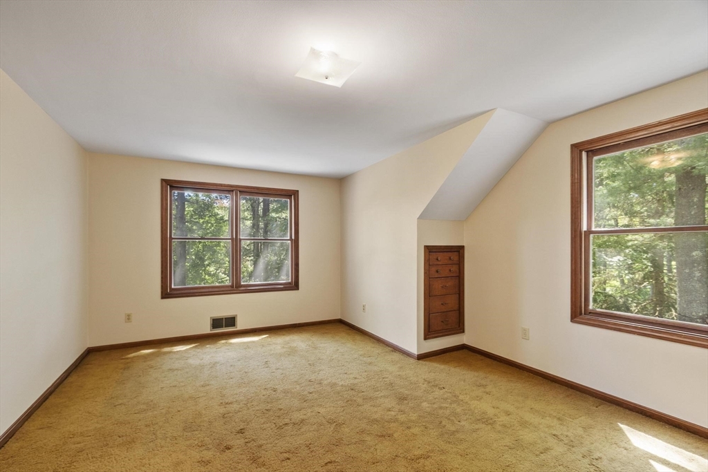 9 Laurel Lane Princeton, MA 01541 - Photo 24 of 35