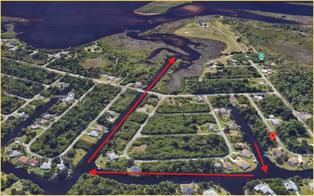 a view of an outdoor space