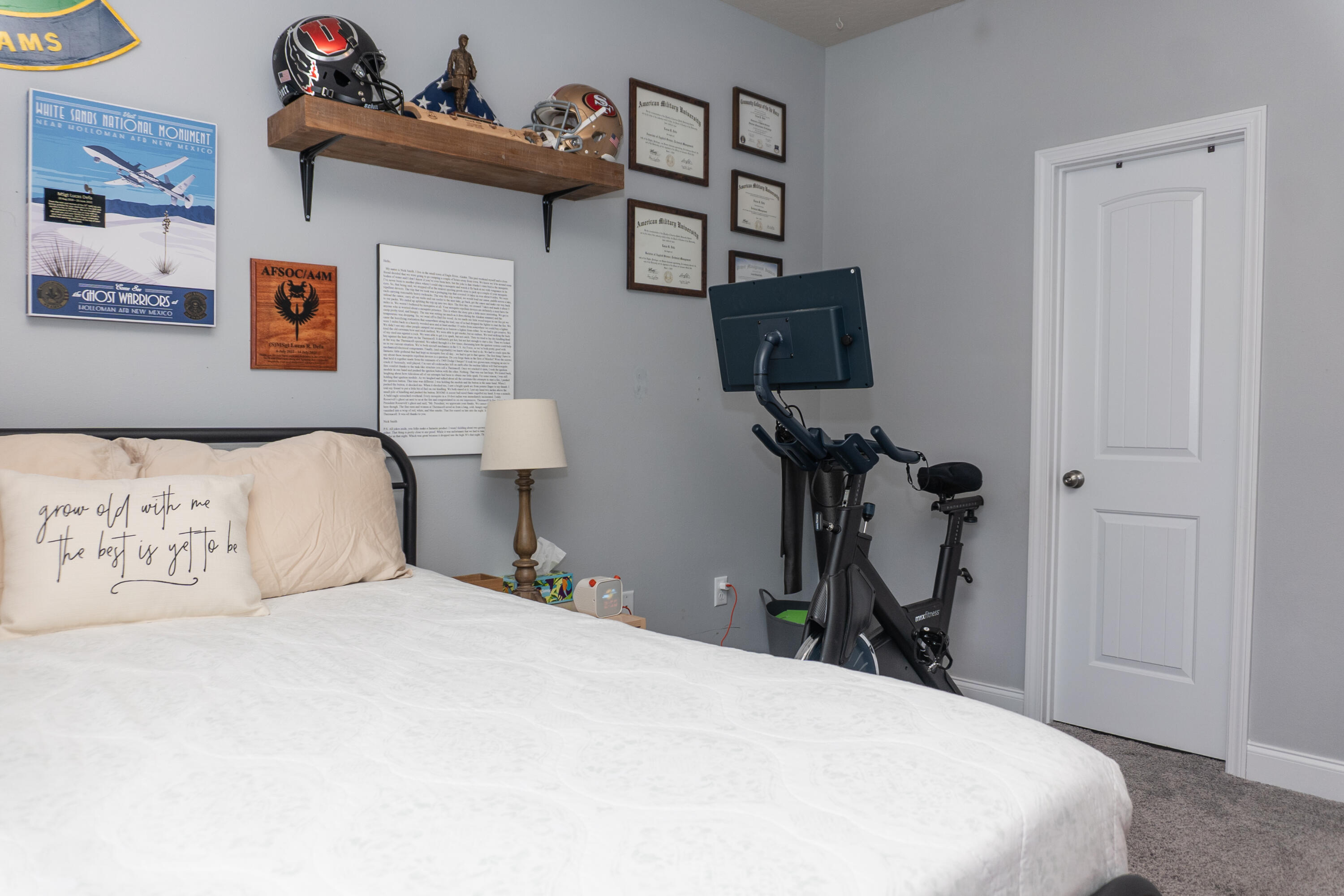 4517 Beth Circle Crestview, FL 32539 - Photo 40 of 45 a bedroom with a bed and a tv on table