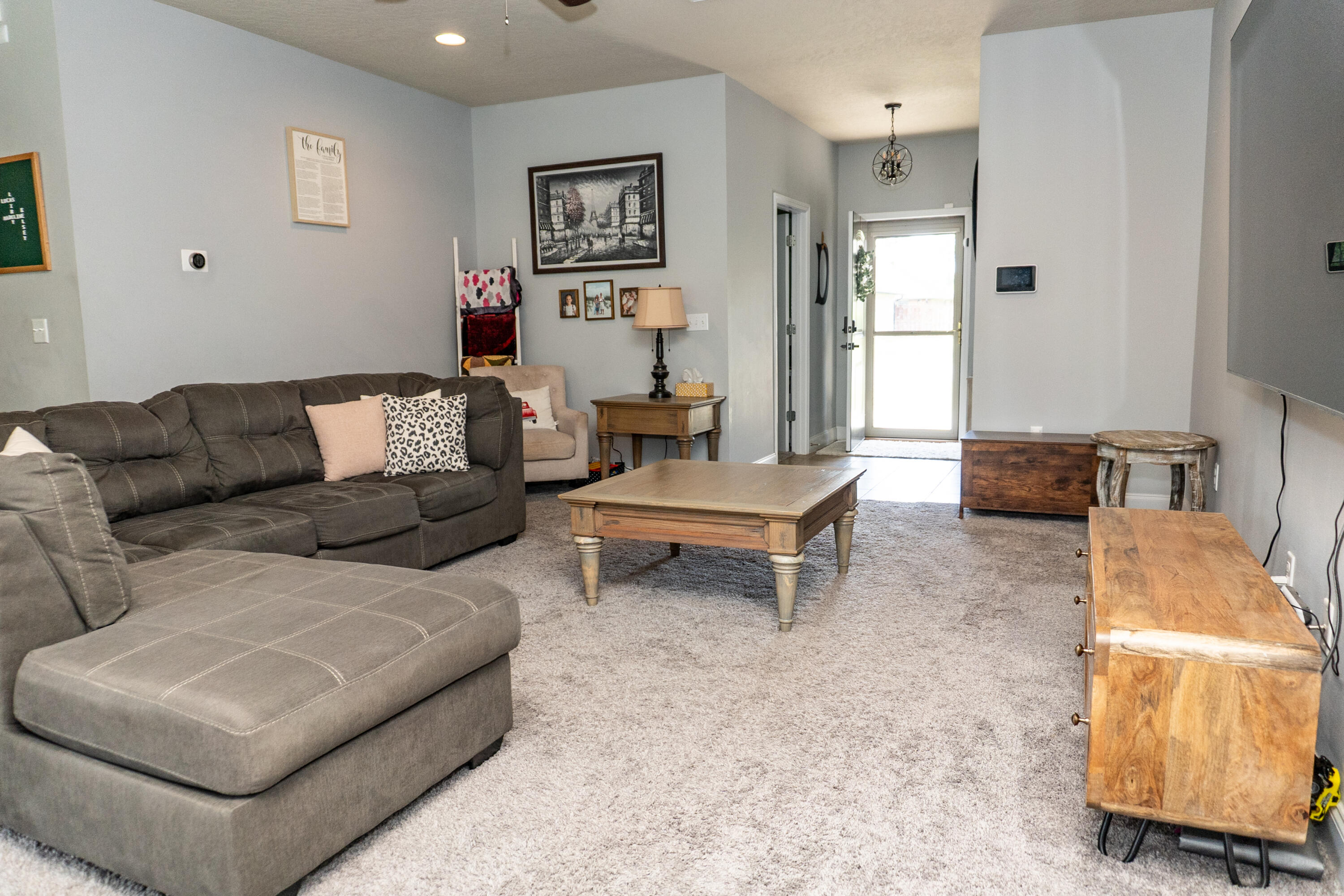 4517 Beth Circle Crestview, FL 32539 - Photo 5 of 45 a living room with furniture and a rug