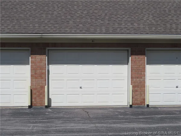 $199,900 | 1710 Charlestown New Albany Road, Unit 100 & 61G, Jeffersonville, IN 47130