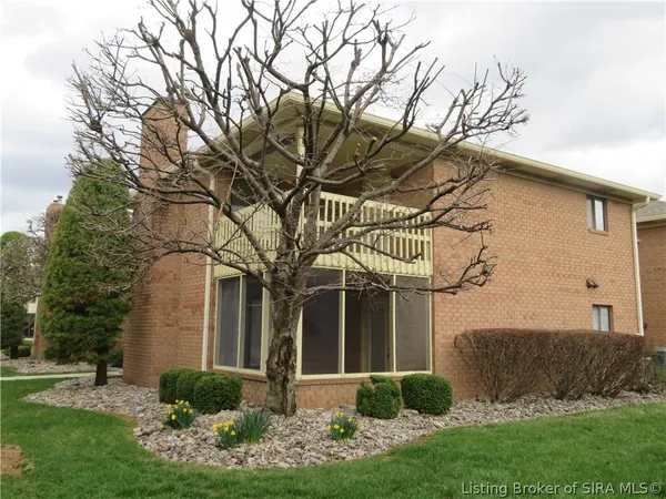 $199,900 | 1710 Charlestown New Albany Road, Unit 100 & 61G, Jeffersonville, IN 47130