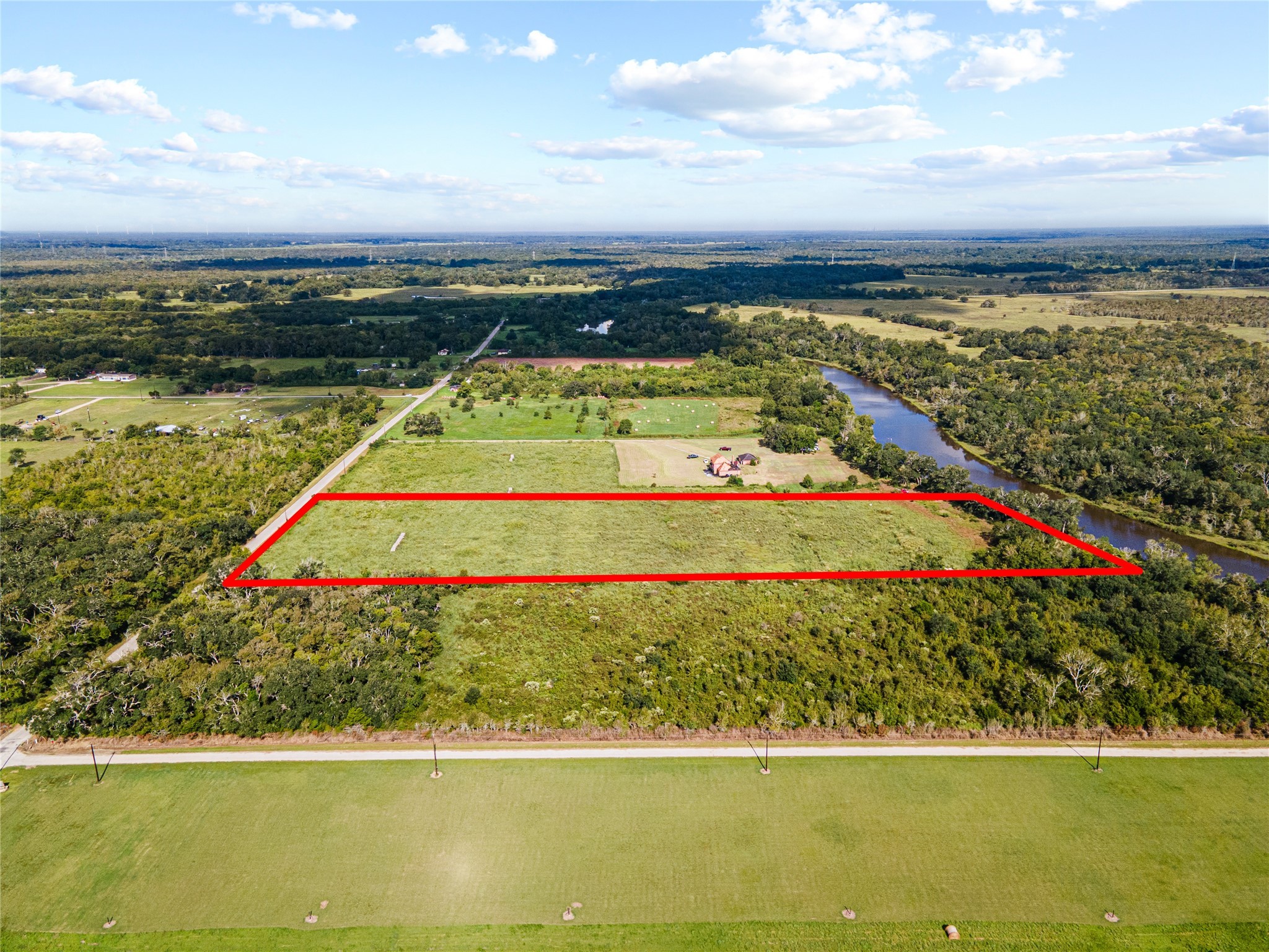 0 County Road 275 Bay City, TX 77414 - Photo 10 of 15 a view of a swimming pool with an ocean view
