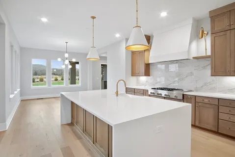 $1,999,990 | 1538 Divine Court, Arrington, TN 37014