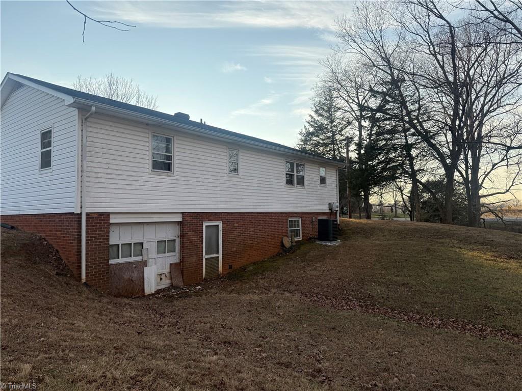 1264 West Dalton Road King, NC 27021 - Photo 4 of 7