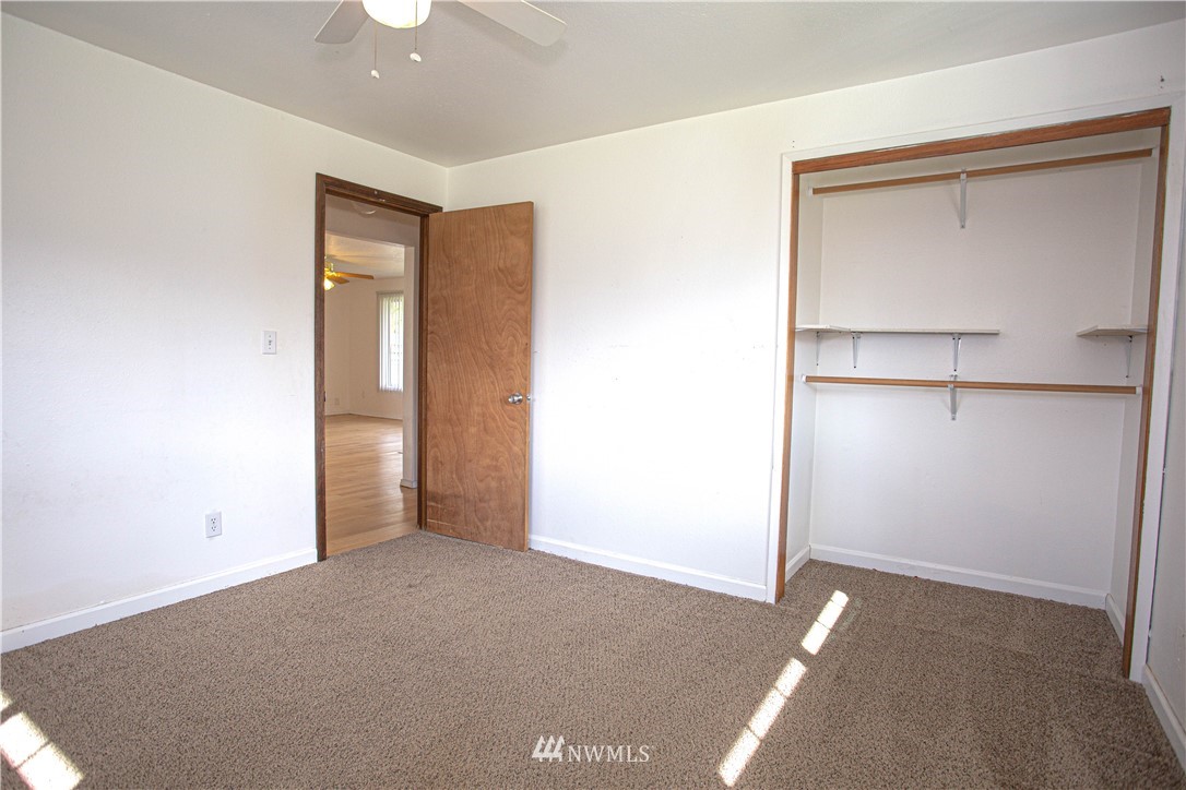 10812 Hinkleman Road Buckley, WA 98321 - Photo 20 of 23