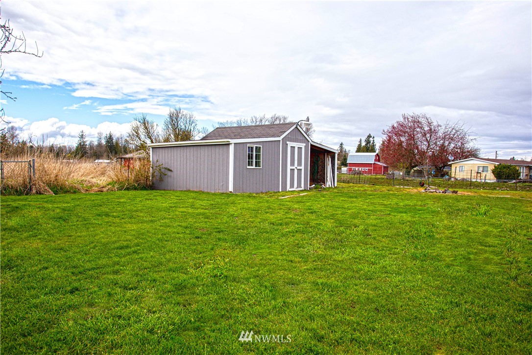 10812 Hinkleman Road Buckley, WA 98321 - Photo 22 of 23