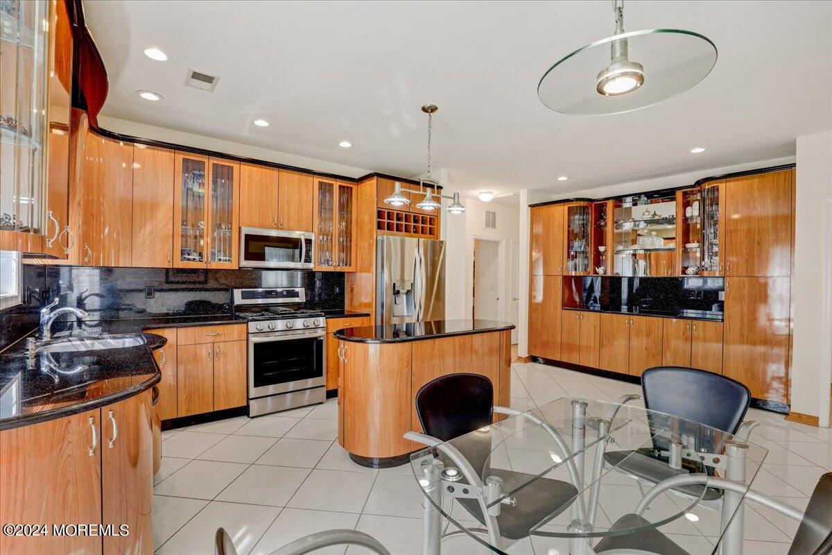 51 Yates Road Manalapan, NJ 07726 - Photo 13 of 45 14-Kitchen
