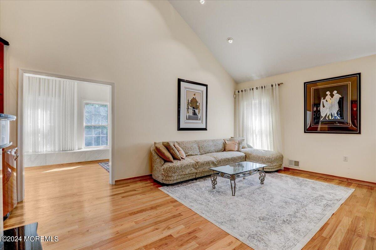 51 Yates Road Manalapan, NJ 07726 - Photo 15 of 45 16-Family Room