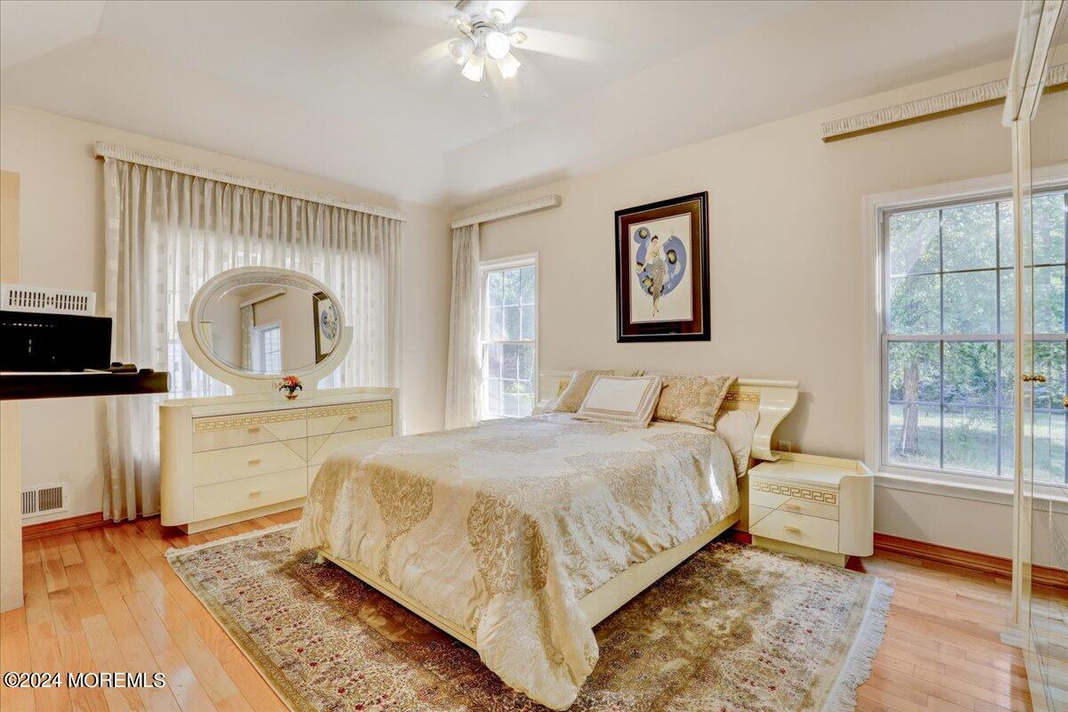 51 Yates Road Manalapan, NJ 07726 - Photo 19 of 45 22-Primary Bedroom