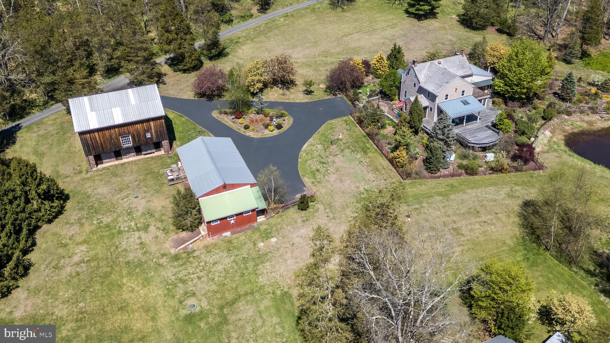 23 Lily Valley Road Erwinna, PA 18920 - Photo 5 of 103