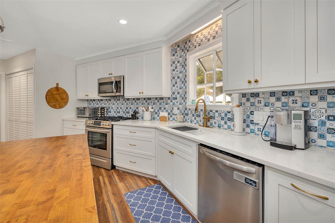 19 Wimbledon Court St. Simons Island, GA 31522 - Photo 16 of 53