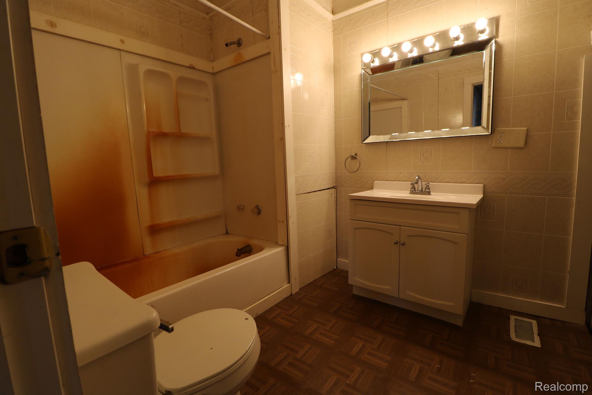 7551 Center Road Millington, MI 48746 - Photo 11 of 15 Gallery Image 11