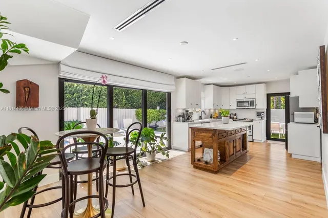 $3,750,000 | 600 Allendale Road, Key Biscayne, FL 33149