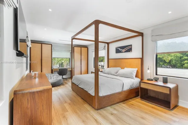 $3,750,000 | 600 Allendale Road, Key Biscayne, FL 33149