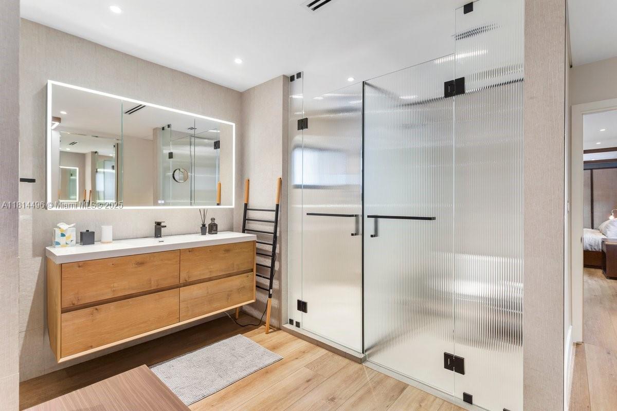 600 Allendale Road Key Biscayne, FL 33149 - Photo 41 of 49