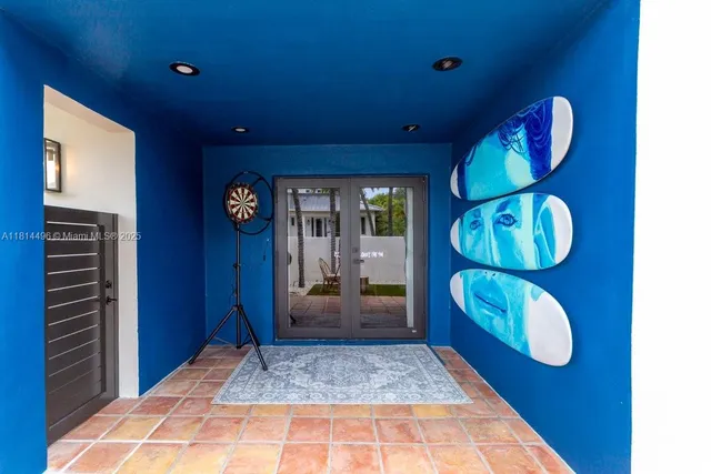 $3,750,000 | 600 Allendale Road, Key Biscayne, FL 33149