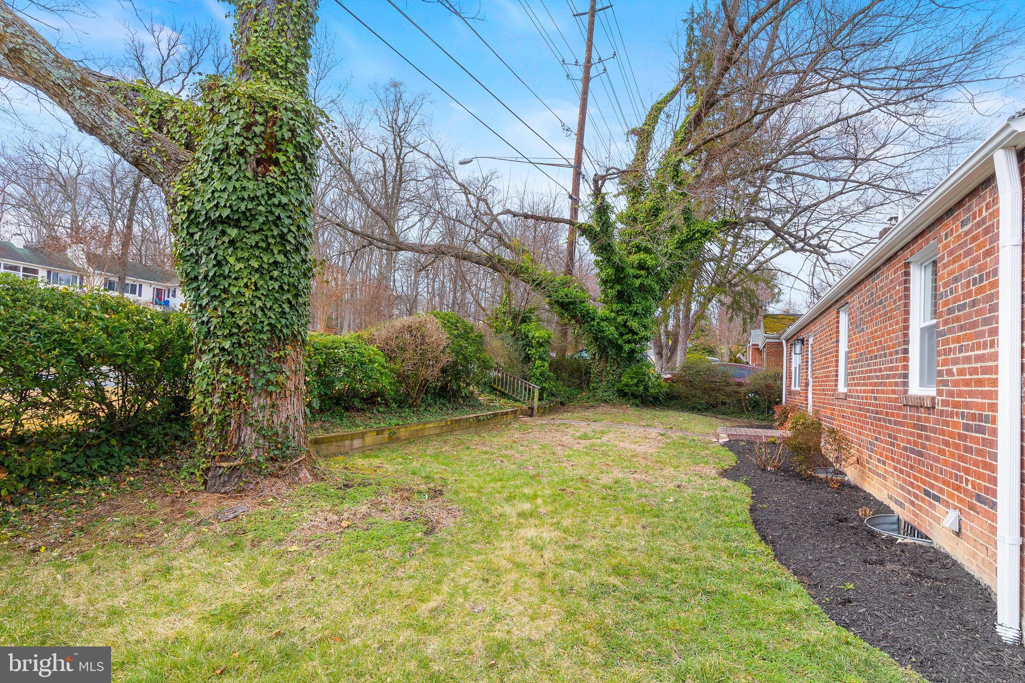6806 Bock Road Fort Washington, MD 20744 - Photo 2 of 30