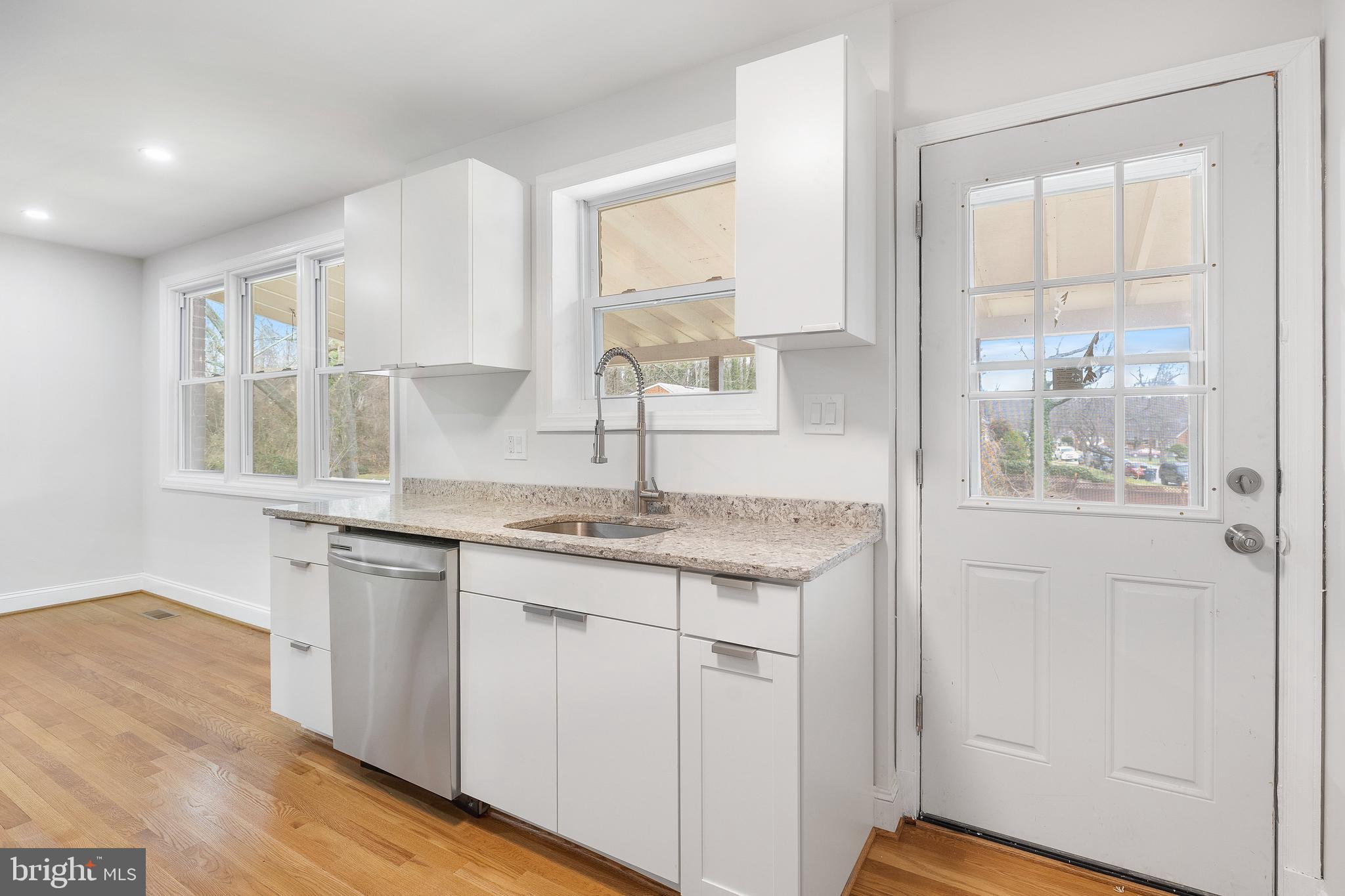 6806 Bock Road Fort Washington, MD 20744 - Photo 9 of 30