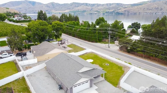 $629,900 | 27 Jonagold Lane, Manson, WA 98831